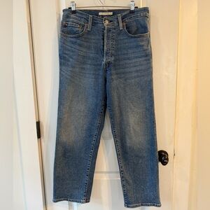 Levi’s Ribcage Denim, Straight-leg Ankle, Medium Wash, Size 30